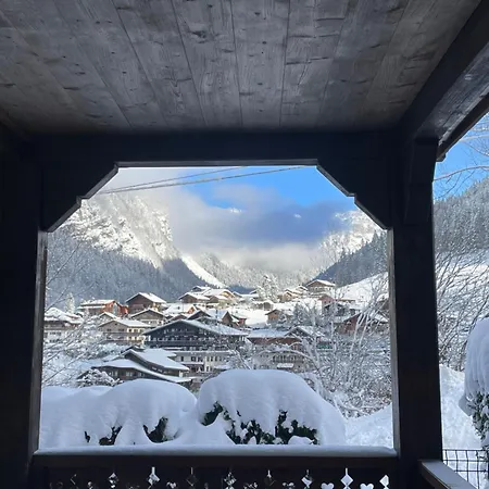 Chalet Yuki Morzine Exterior photo